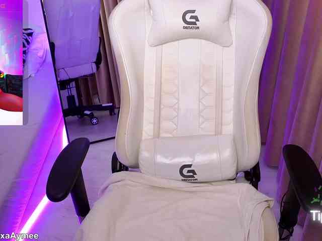 alexaaimee's live room