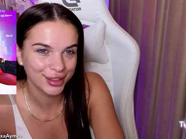AlexaAimee AlexaAimee