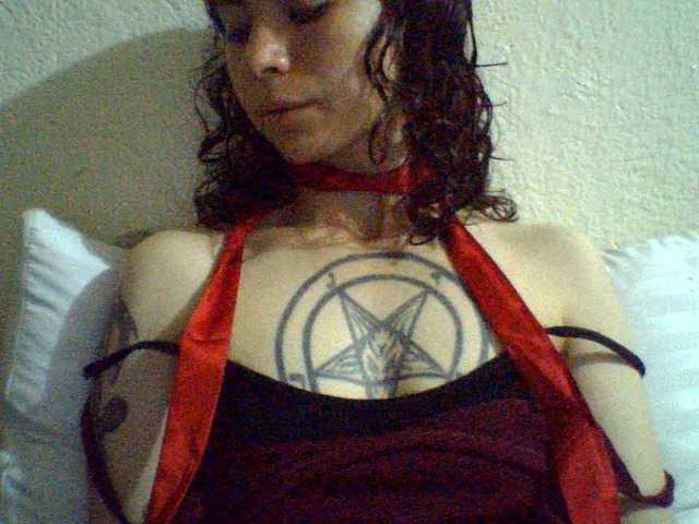 Celena980 live cam on BongaCams