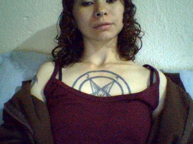 Celena980 live cam on BongaCams