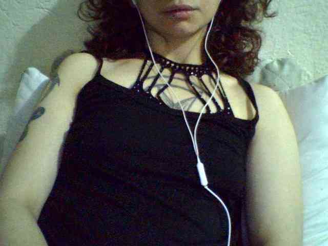 Celena980