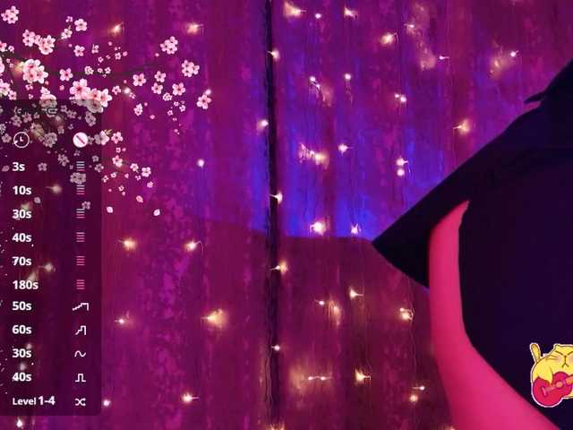 Taliswoman's BongaCams show and profile