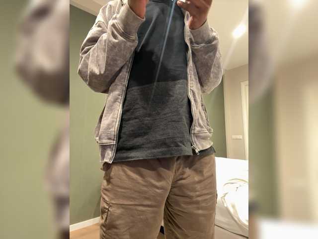 Hugecocklatino