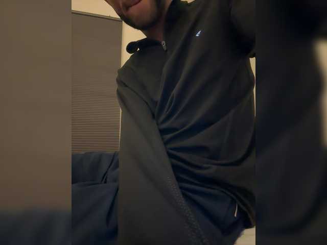 Hugecocklatino