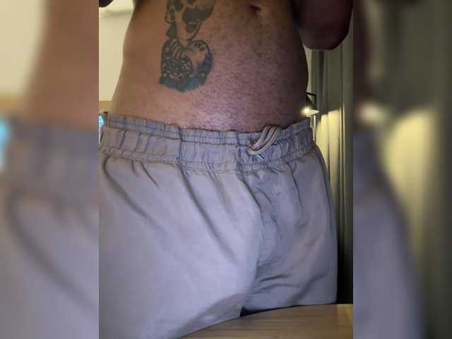 Hugecocklatino