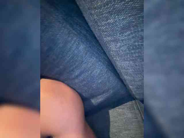 Hugecocklatino Sex Cam Show