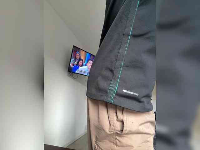 HugecocklatinoXXL