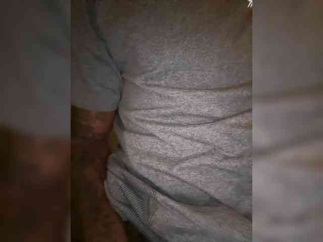Hugecocklatino Sex Cam Show