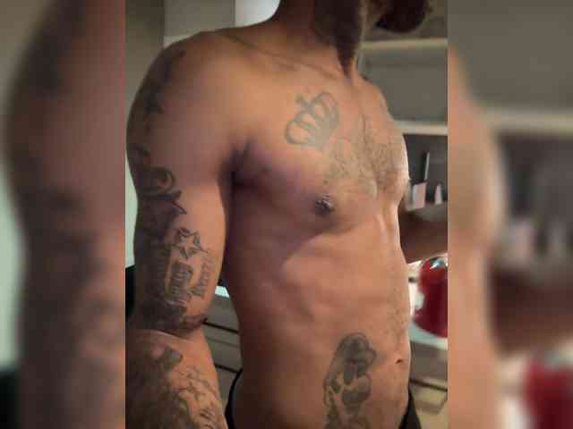 Hugecocklatino Sex Cam Show