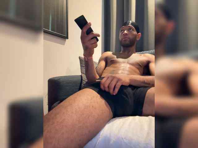 Hugecocklatino Sex Cam Show