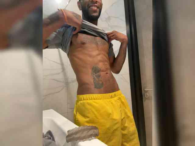Hugecocklatino Sex Cam Show