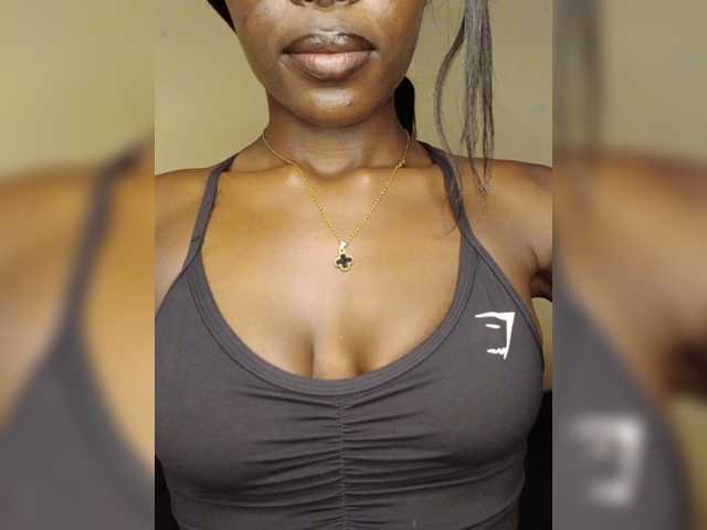 Jade008 live cam on BongaCams
