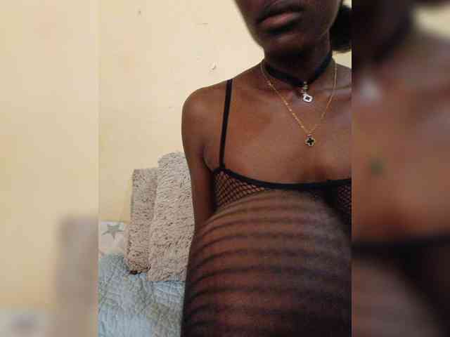 Jade008 webcam