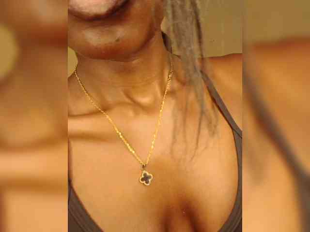 Jade008 webcam