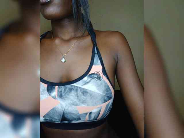 Jade008 webcam