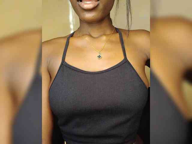 Jade008 webcam