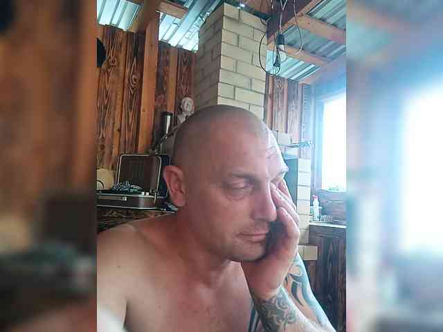 Roman-2211 Sex Cam Show