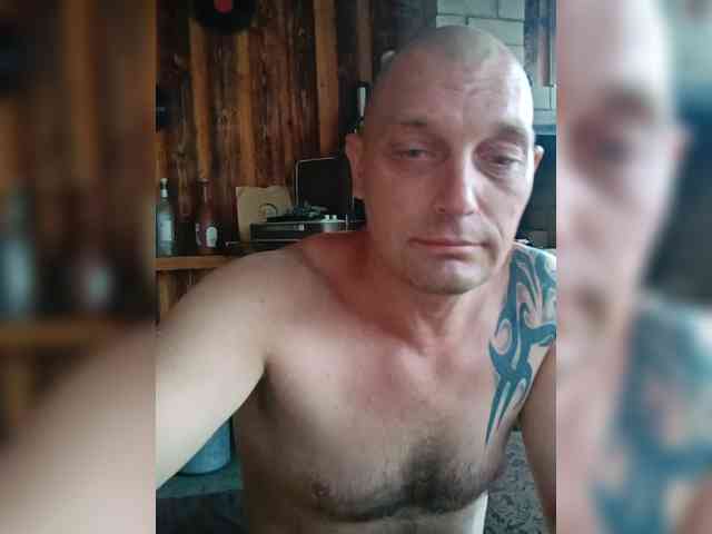 Roman-2211 Sex Cam Show