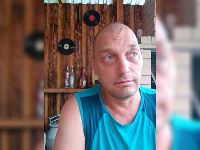 Roman-2211 Sex Cam Show