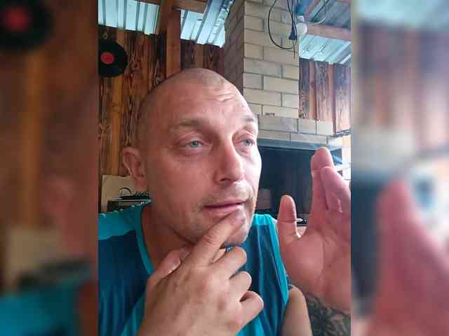 Roman-2211 Sex Cam Show