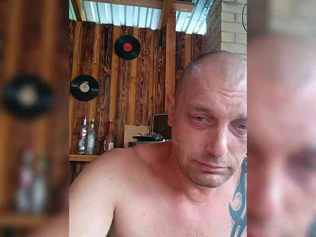 Roman-2211 Sex Cam Show