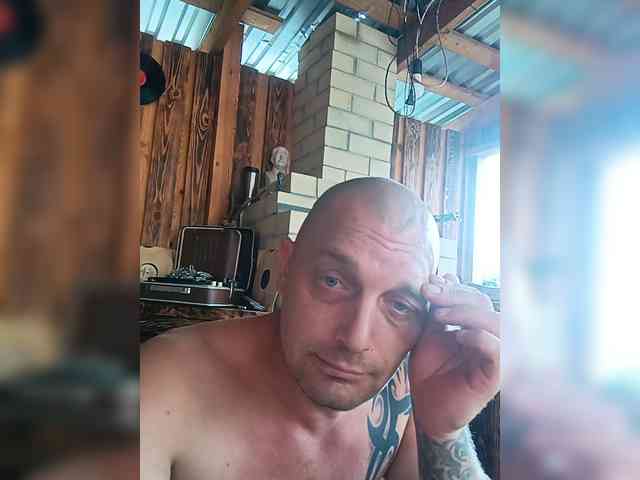 Roman-2211 Sex Cam Show
