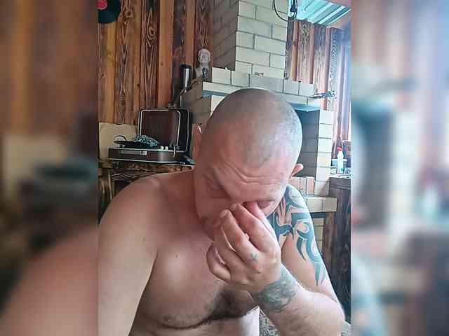 Roman-2211 Sex Cam Show