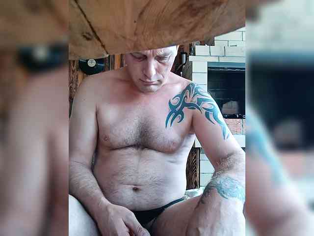 Roman-2211 Sex Cam Show