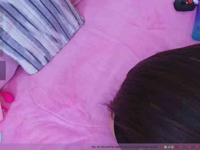 meegan-foxy webcam