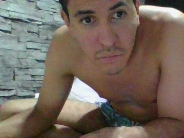 Sexylatin64