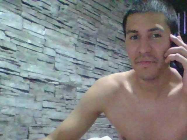 Sexylatin64