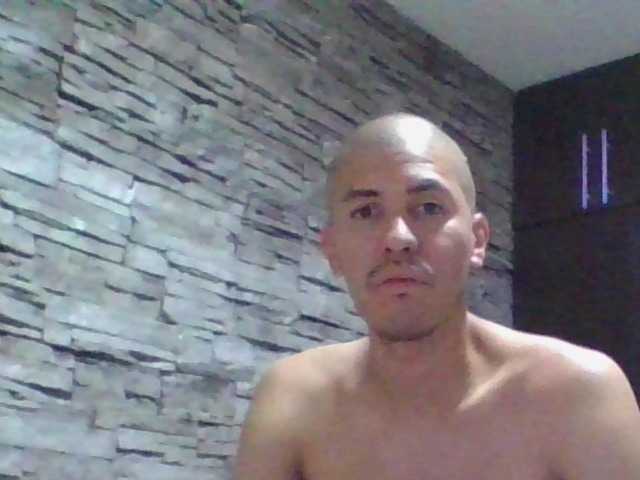 Sexylatin64