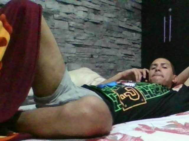 Sexylatin64