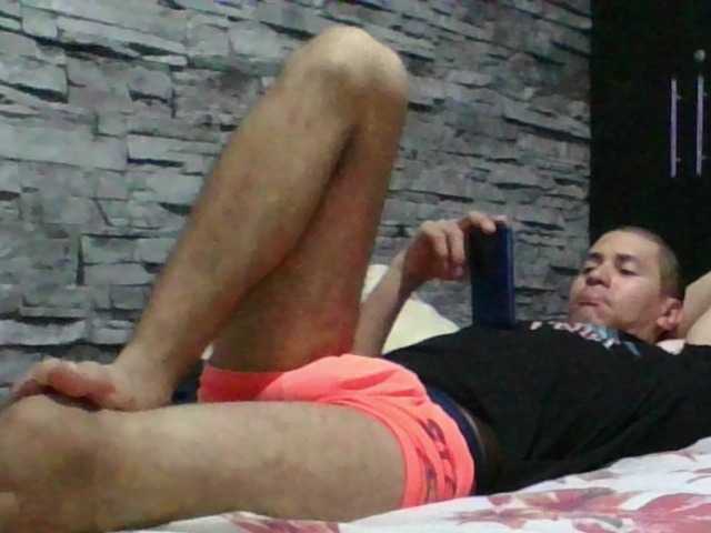 Sexylatin64