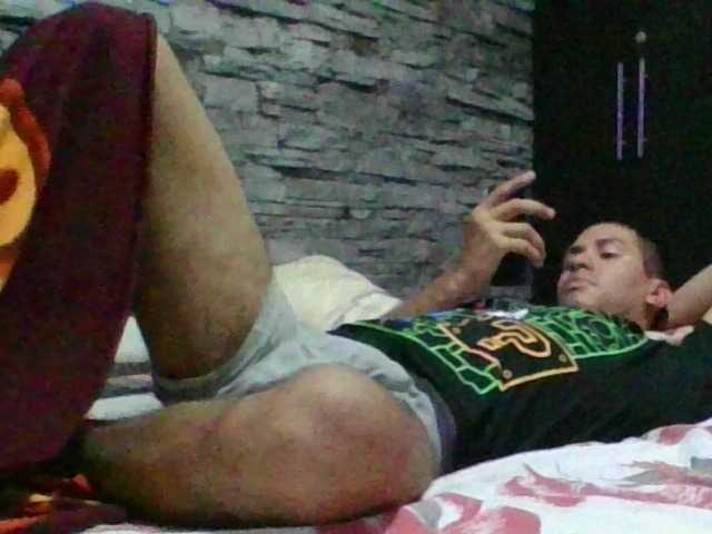 Sexylatin64