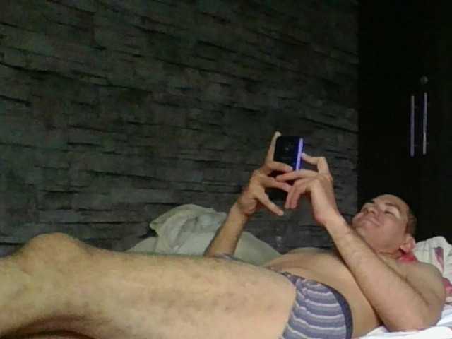 Sexylatin64