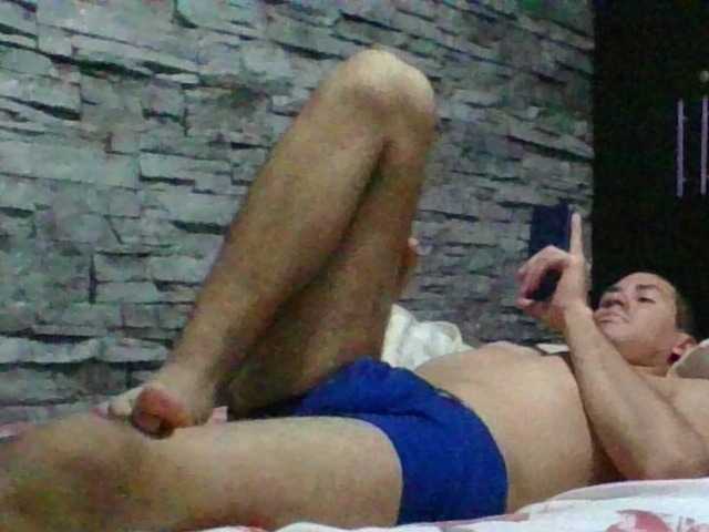 Sexylatin64