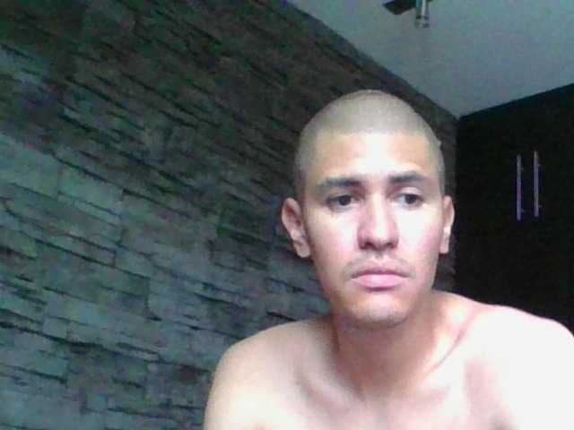 Sexylatin64