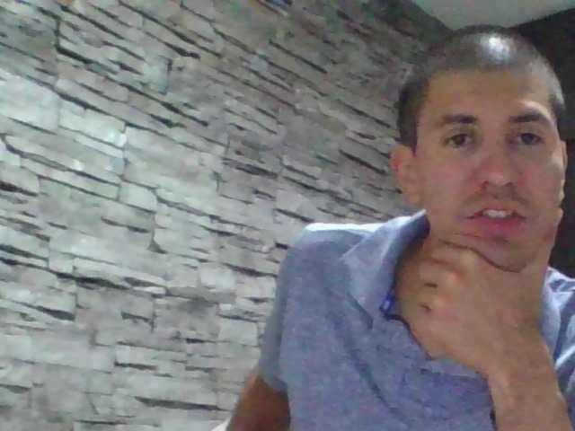Sexylatin64