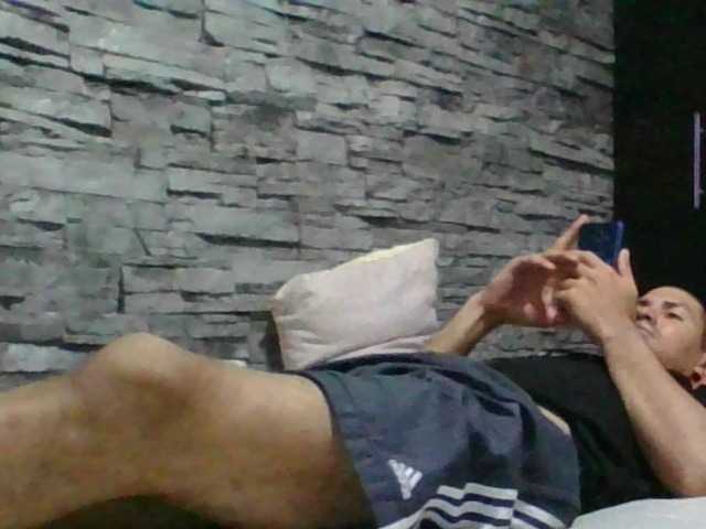 Sexylatin64