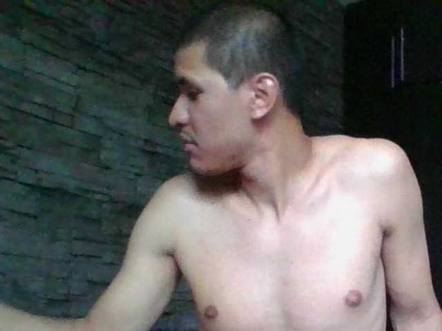 Sexylatin64