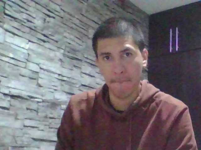 Sexylatin64