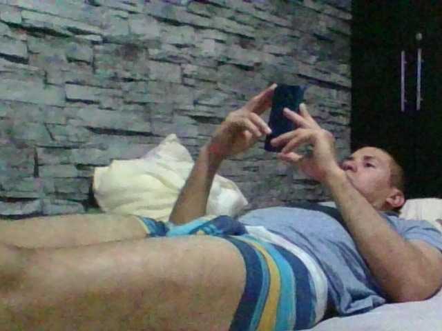 Sexylatin64