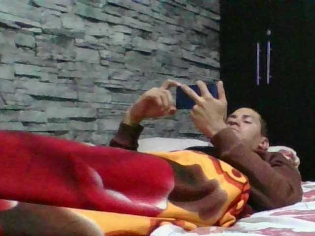 Sexylatin64