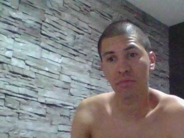 Sexylatin64