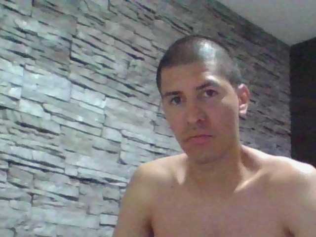 Sexylatin64