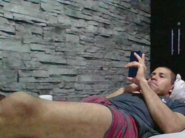 Sexylatin64