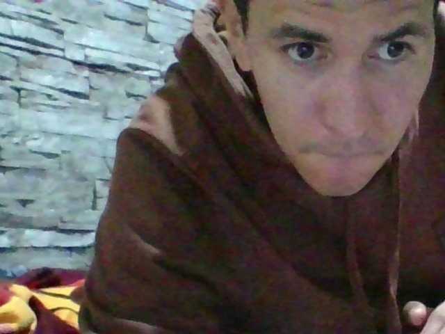 Sexylatin64