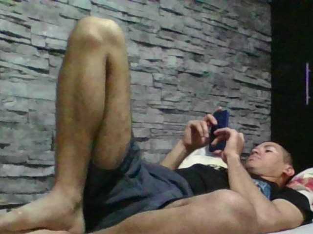 Sexylatin64