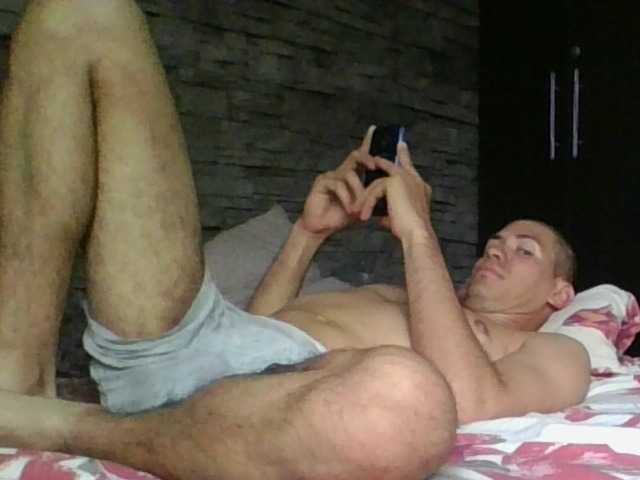 Sexylatin64